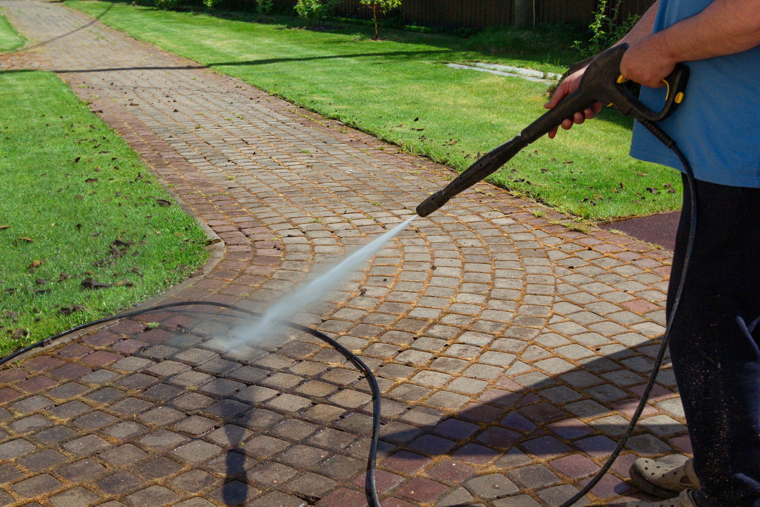 Power washing services in Danbury, CT by Sau Construction
